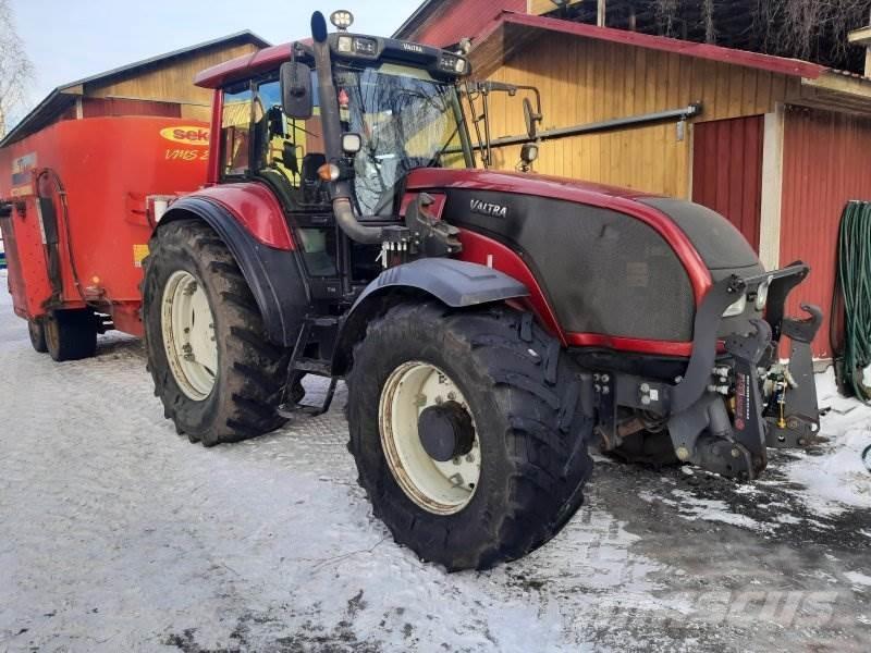 Valtra T170 Traktorji
