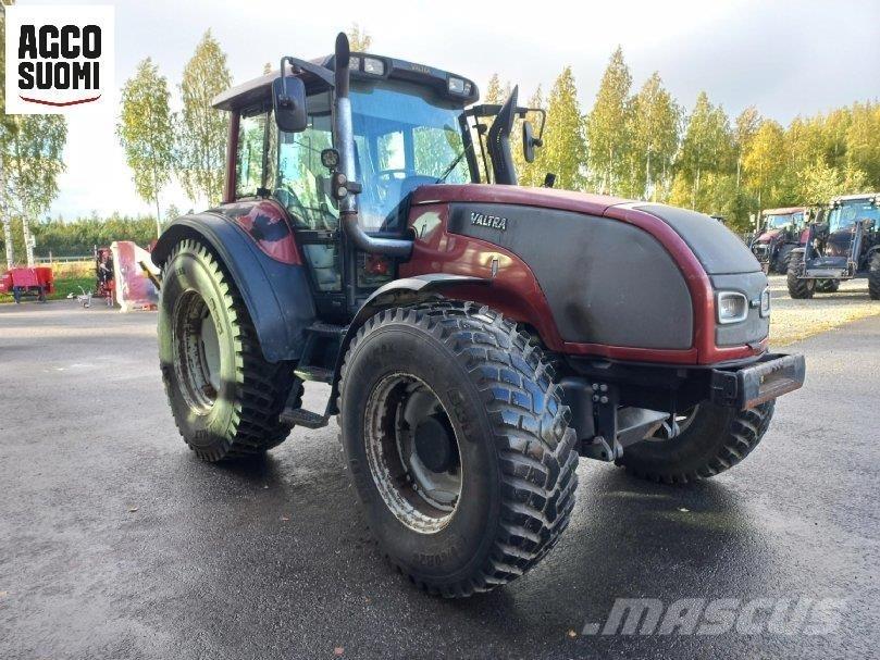 Valtra T170 Traktorji