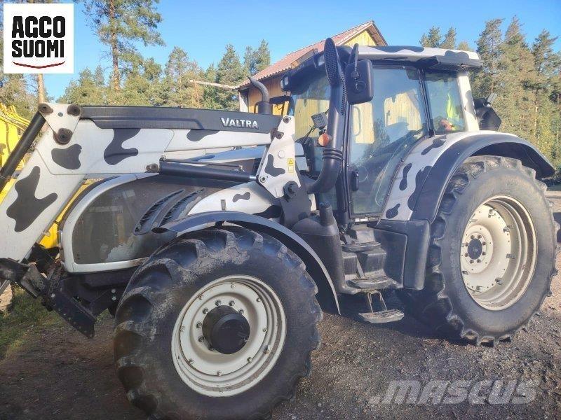 Valtra T202D Traktorji