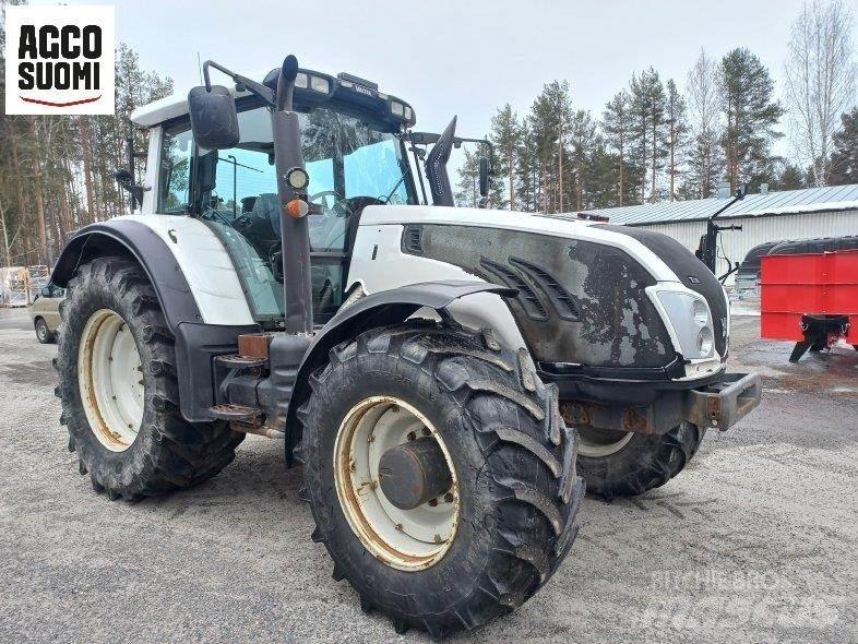 Valtra T213 VERSU Traktorji