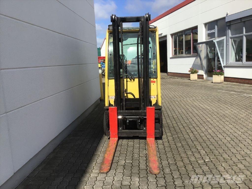 Hyster J 3.0 XN Električni viličarji