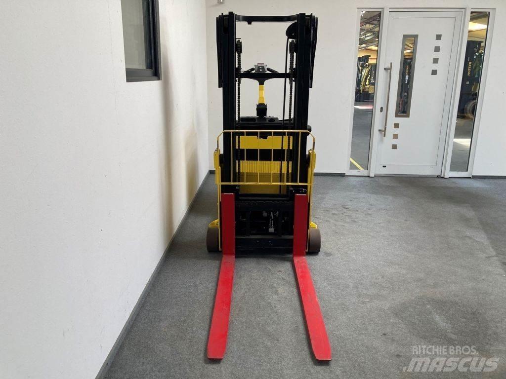 Hyster S 1.0 C Ročni električni viličar