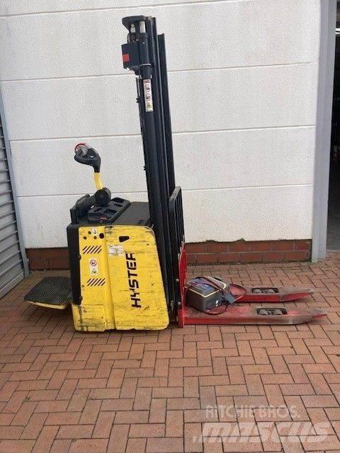 Hyster S1.5S Ročni električni viličar