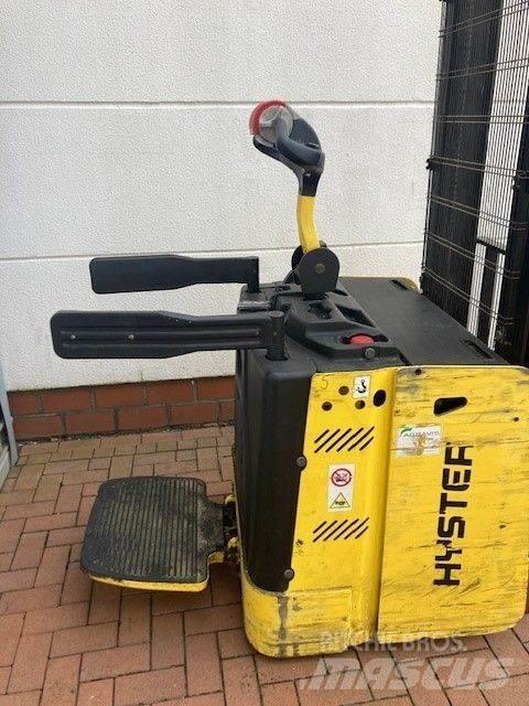 Hyster S1.5S Ročni električni viličar