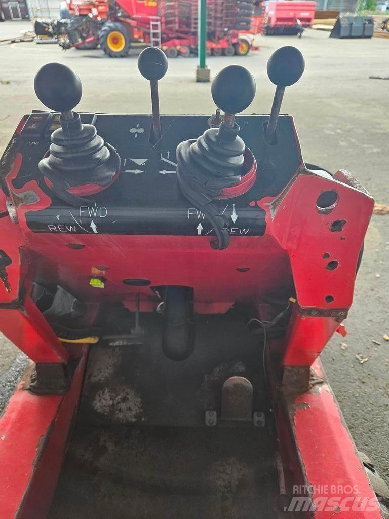 Agromatic  Večnamenski nakladalci