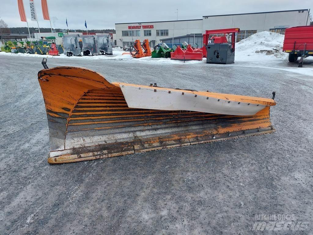 FMG AA380 Snežne deske in plugi