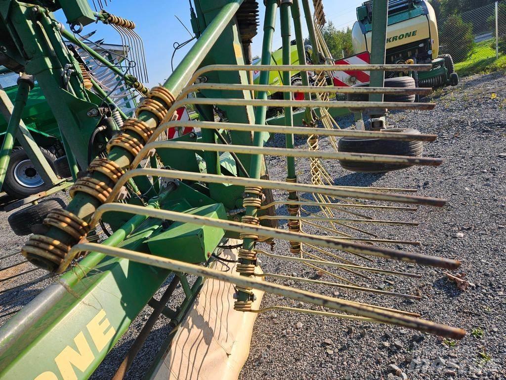 Krone 900 Obračalniki in zgrabljalniki