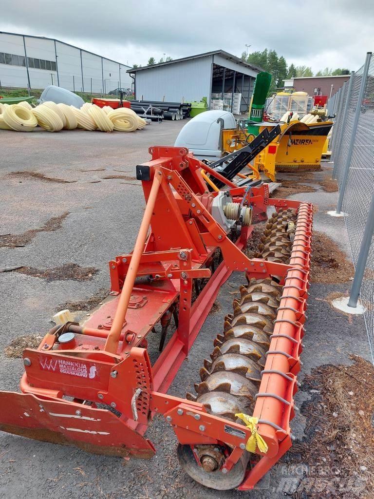 Lely 3500 Rotacijske brane in multikultivatorji