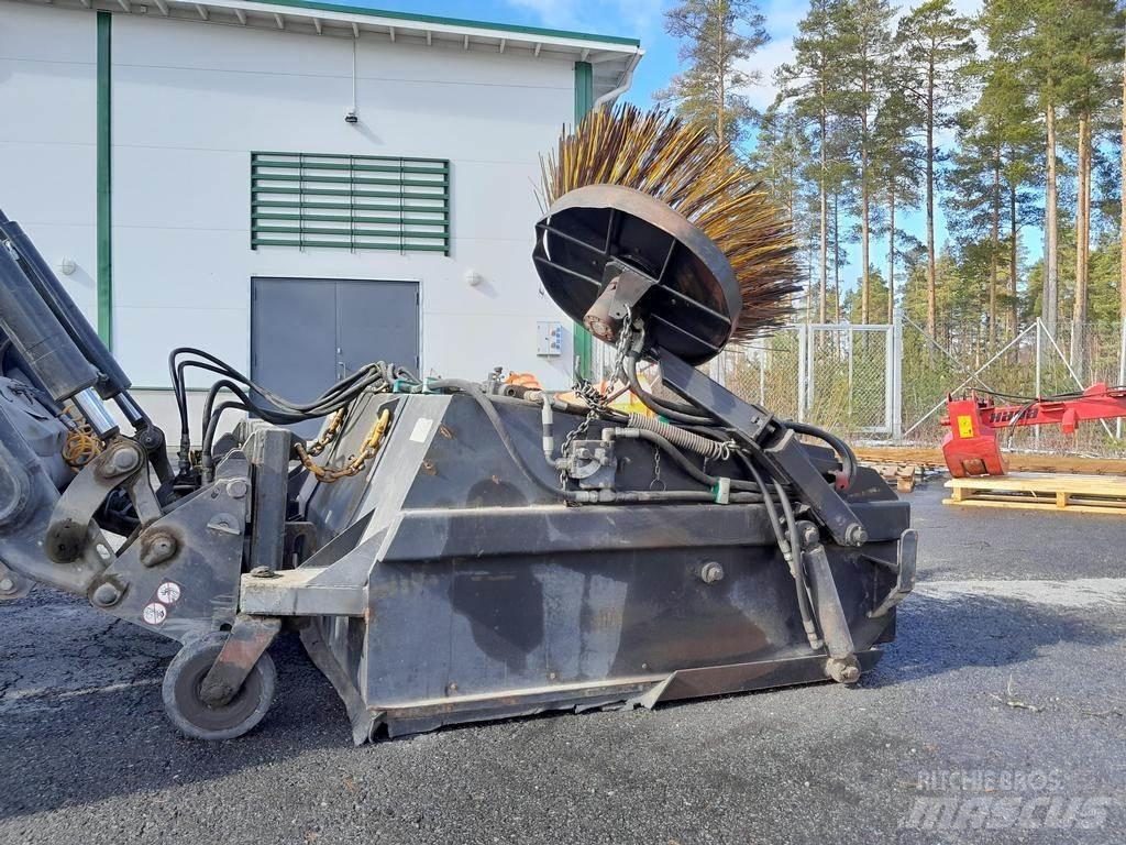 Stark 2000 Metle