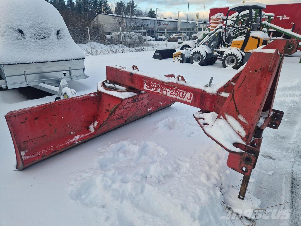 Vama 250J Cestni plugi