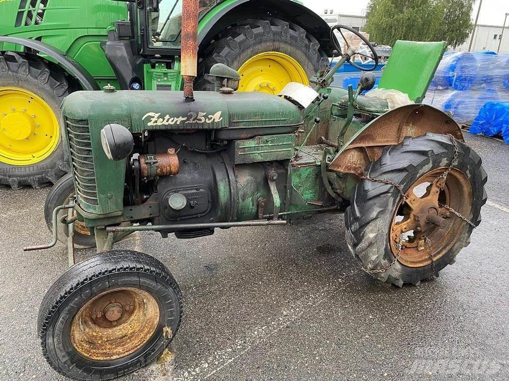 Zetor A25 Traktorji