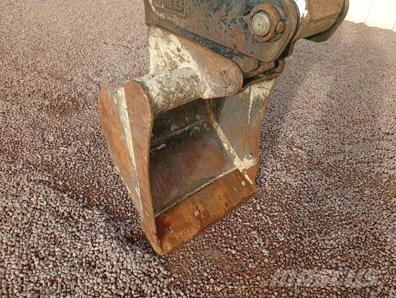 Bobcat E50 Mini bagri <7t