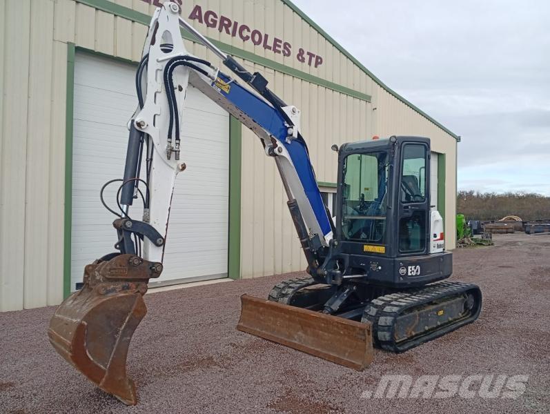 Bobcat E50 Mini bagri <7t