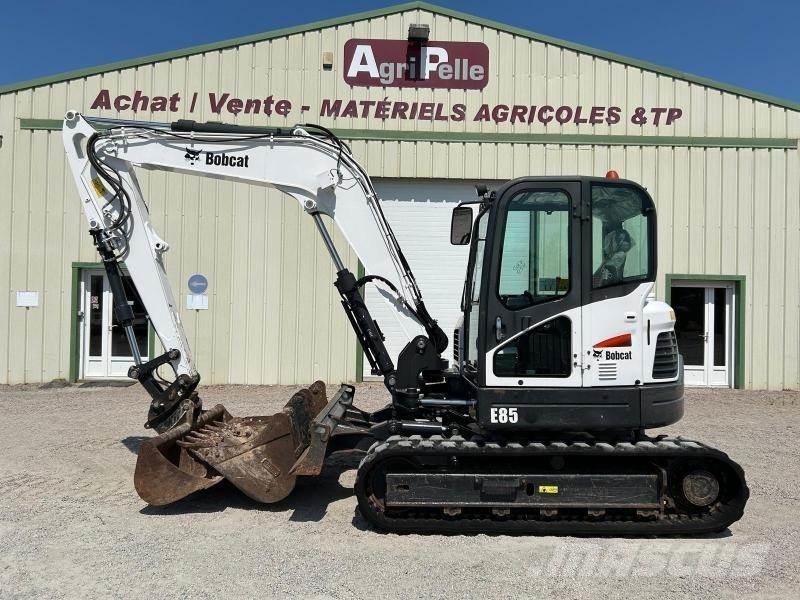 Bobcat E85 Mini bagri <7t