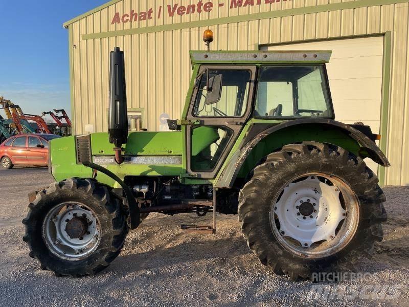 Deutz DX85 Traktorji
