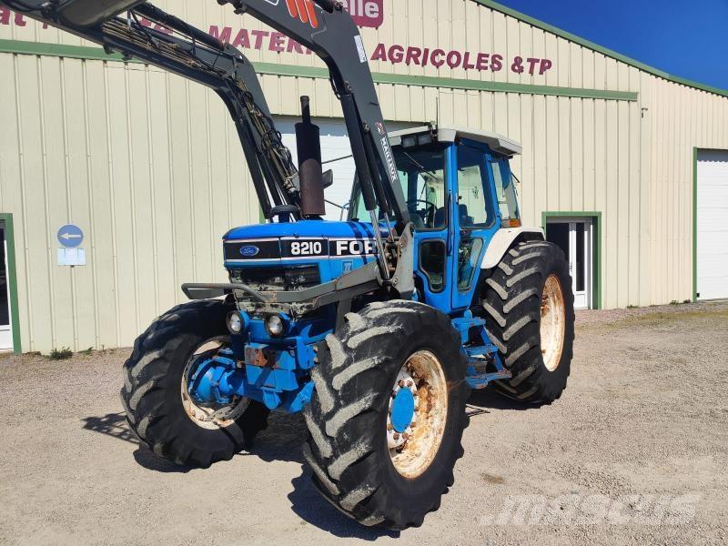 Ford 8210 Traktorji