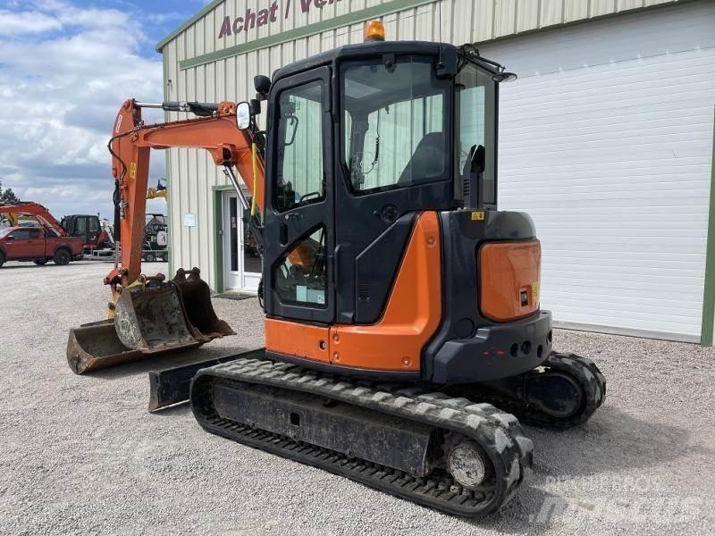Hitachi ZX48U Mini bagri <7t