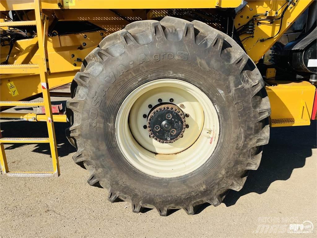 Oxbo 2480 Kombajni