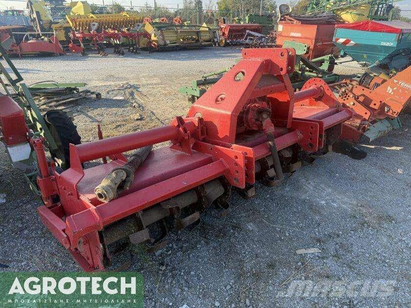  2,5 μέτρα Traktorji