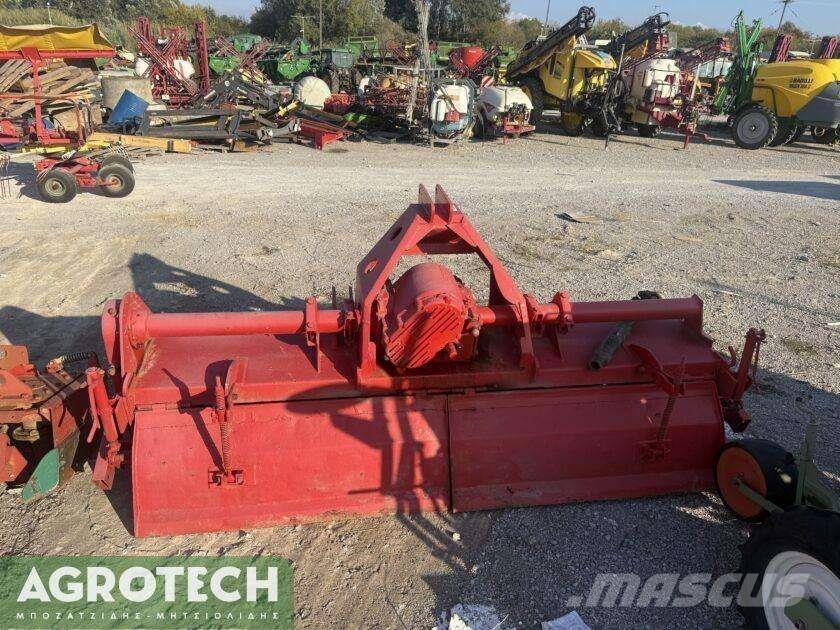  2,5 μέτρα Traktorji