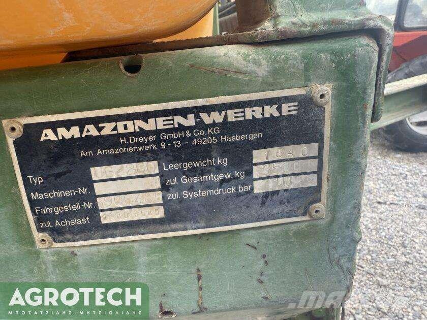Amazone UG 2200 Traktorji