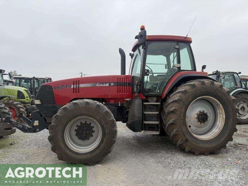 CASE Magnum MX 240 Traktorji