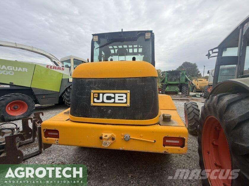 JCB TM 300 Traktorji