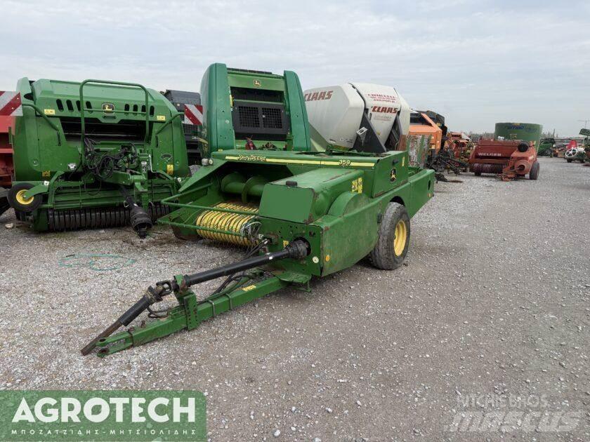 John Deere 359 Traktorji
