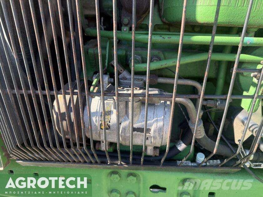 John Deere 4450 Traktorji