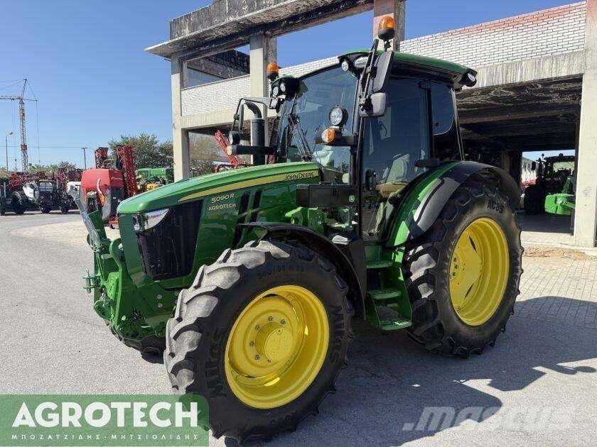 John Deere 5090R Traktorji