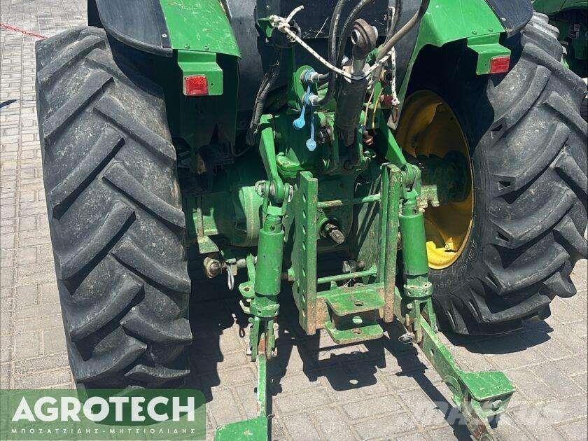 John Deere 5510N Traktorji