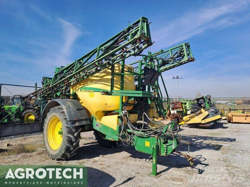 John Deere 840i Traktorji