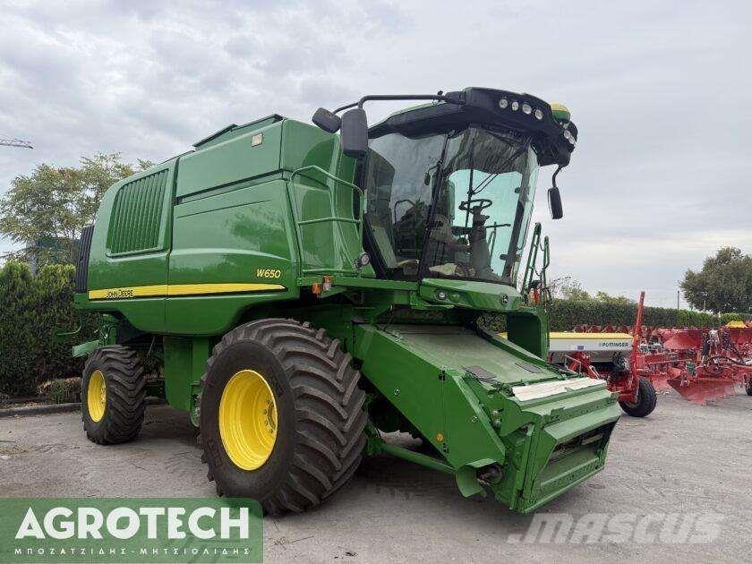 John Deere W650 Traktorji