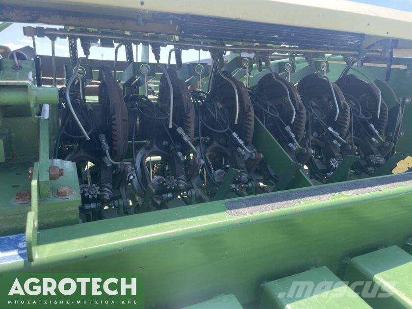 Krone 1270 Balirke (okrogle bale)