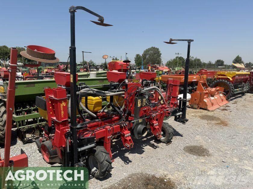 MaterMacc MS 8230 Traktorji