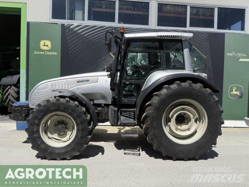 Valtra T120-4 Traktorji