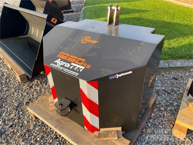 Hauer 1250 kg Druga oprema za traktorje