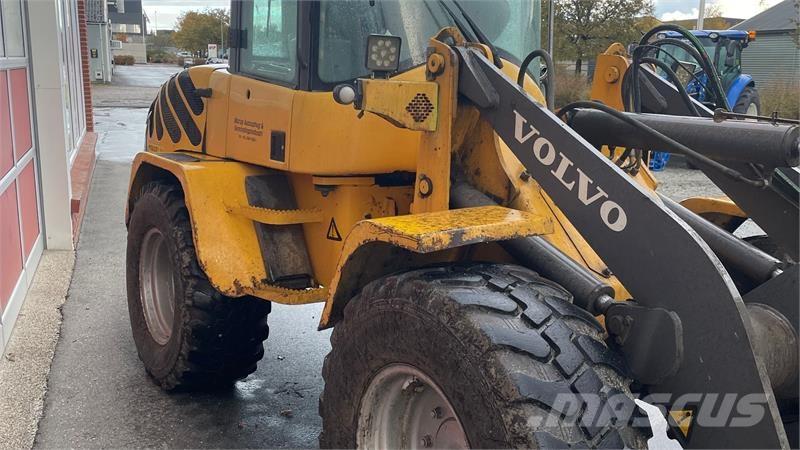 Volvo L35B Kolesni nakladalci