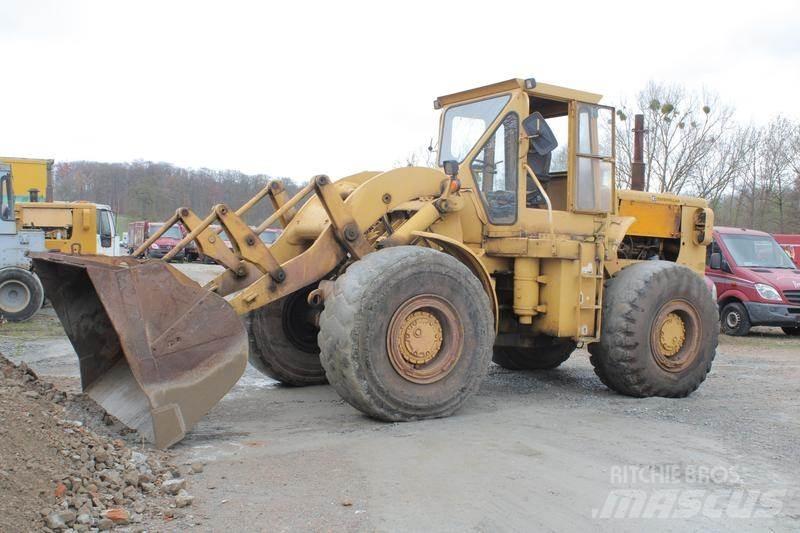 CAT 966 C Kolesni nakladalci