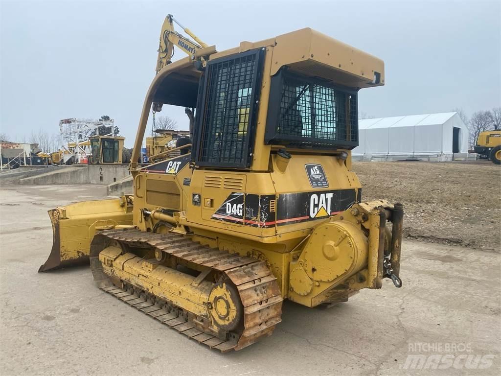 CAT D4G XL Buldožerji goseničarji