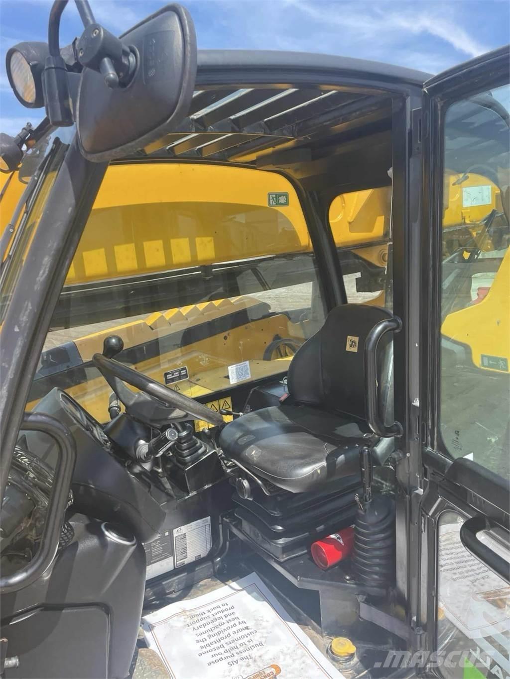 JCB 506.36 Teleskopski viličarji