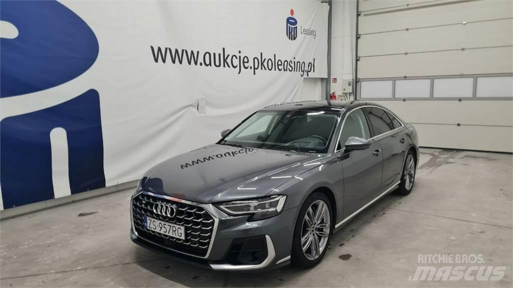 Audi S8 Avtomobili