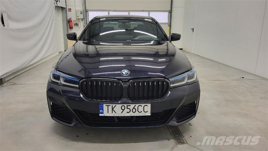 BMW 530 Avtomobili