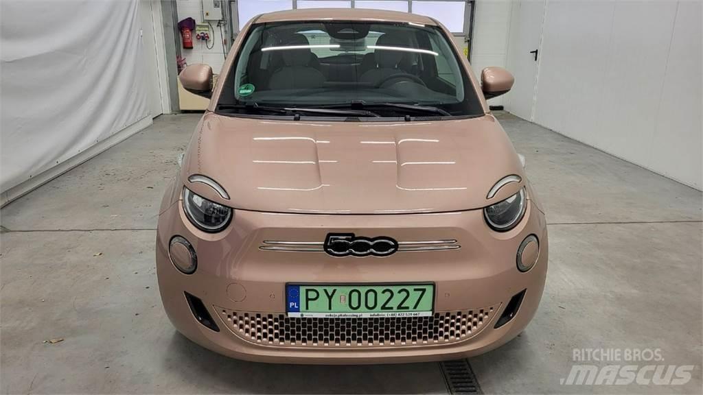 Fiat 500 Avtomobili