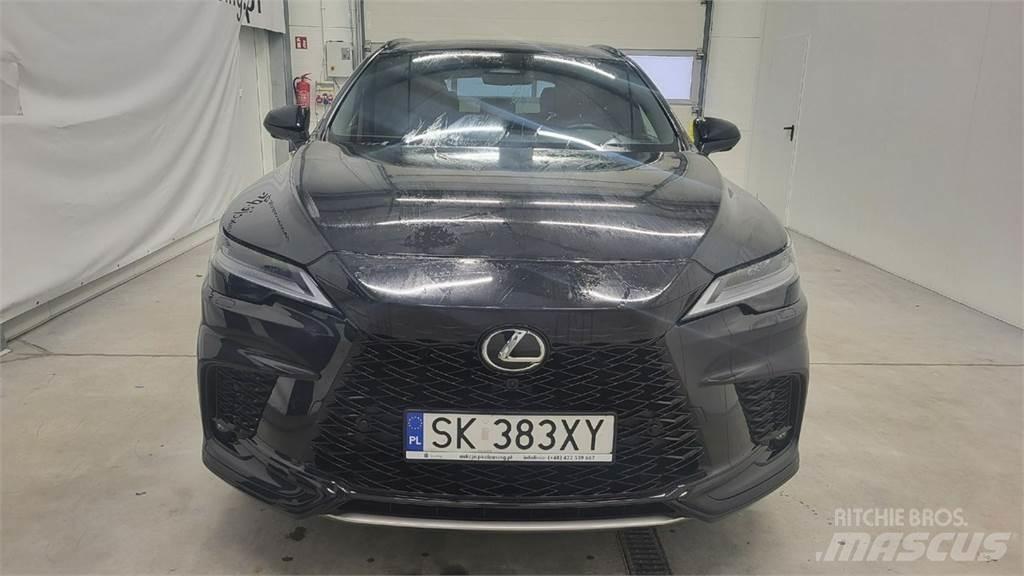 Lexus RX Avtomobili