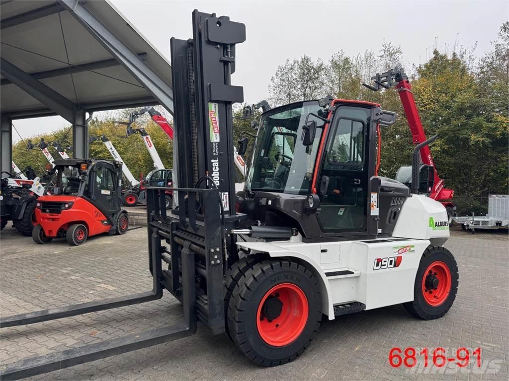 Bobcat D 90 S-9 Dizelski viličarji