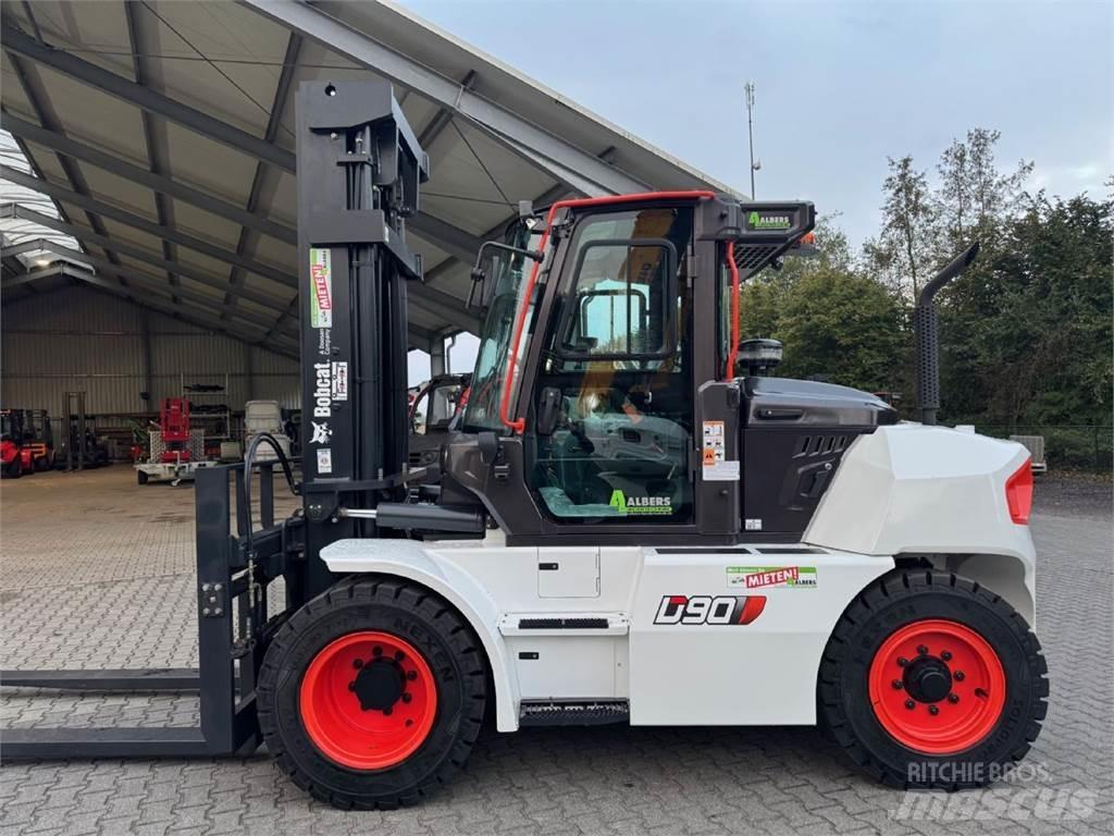 Bobcat D 90 S 9 Dizelski viličarji