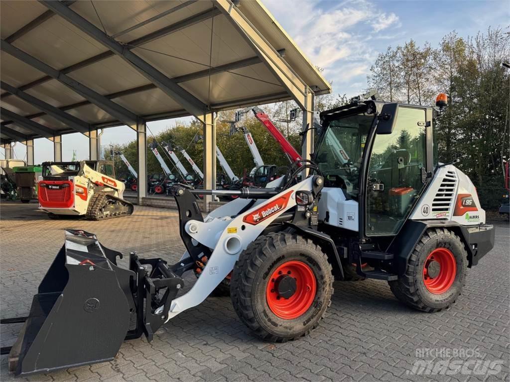 Bobcat L 95 E V Kolesni nakladalci