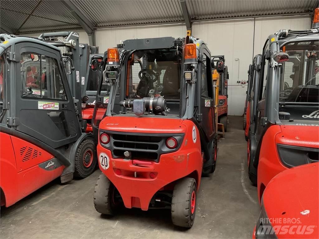Linde H 30 D 02 EVO Dizelski viličarji