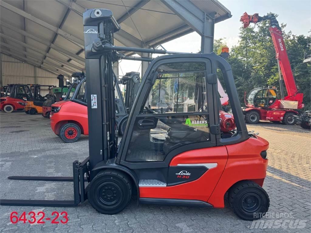 Linde H 30 T 01 Plinski viličarji